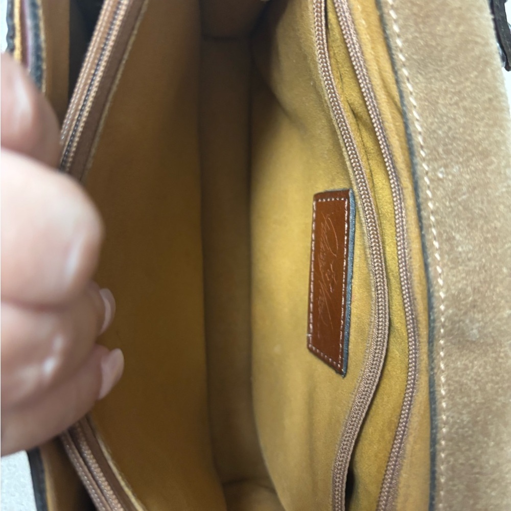 Patricia Nash Leather Crossbody Bag - Picture 11 of 16